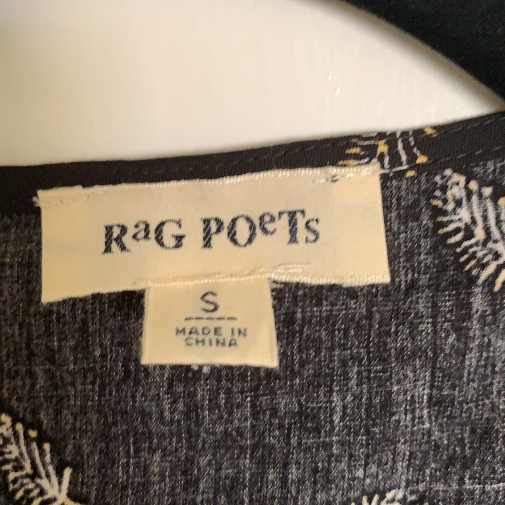 Wrap around tie dress blouse - Picture 5 of 5